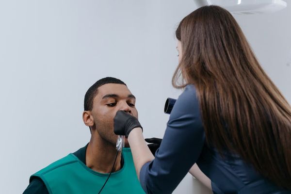 מומחה לצילום CT של שיניים: כמה זה עולה?